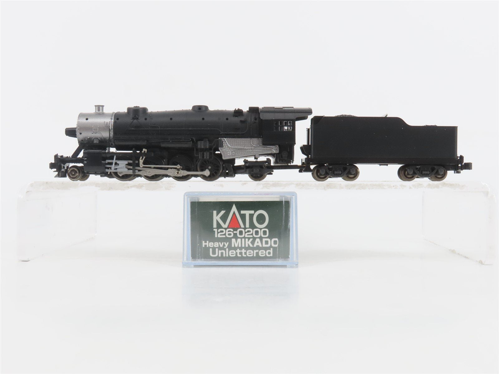 N Scale Kato 126-0200 Unlettered USRA 2-8-2 Heavy Mikado Steam Locomotive