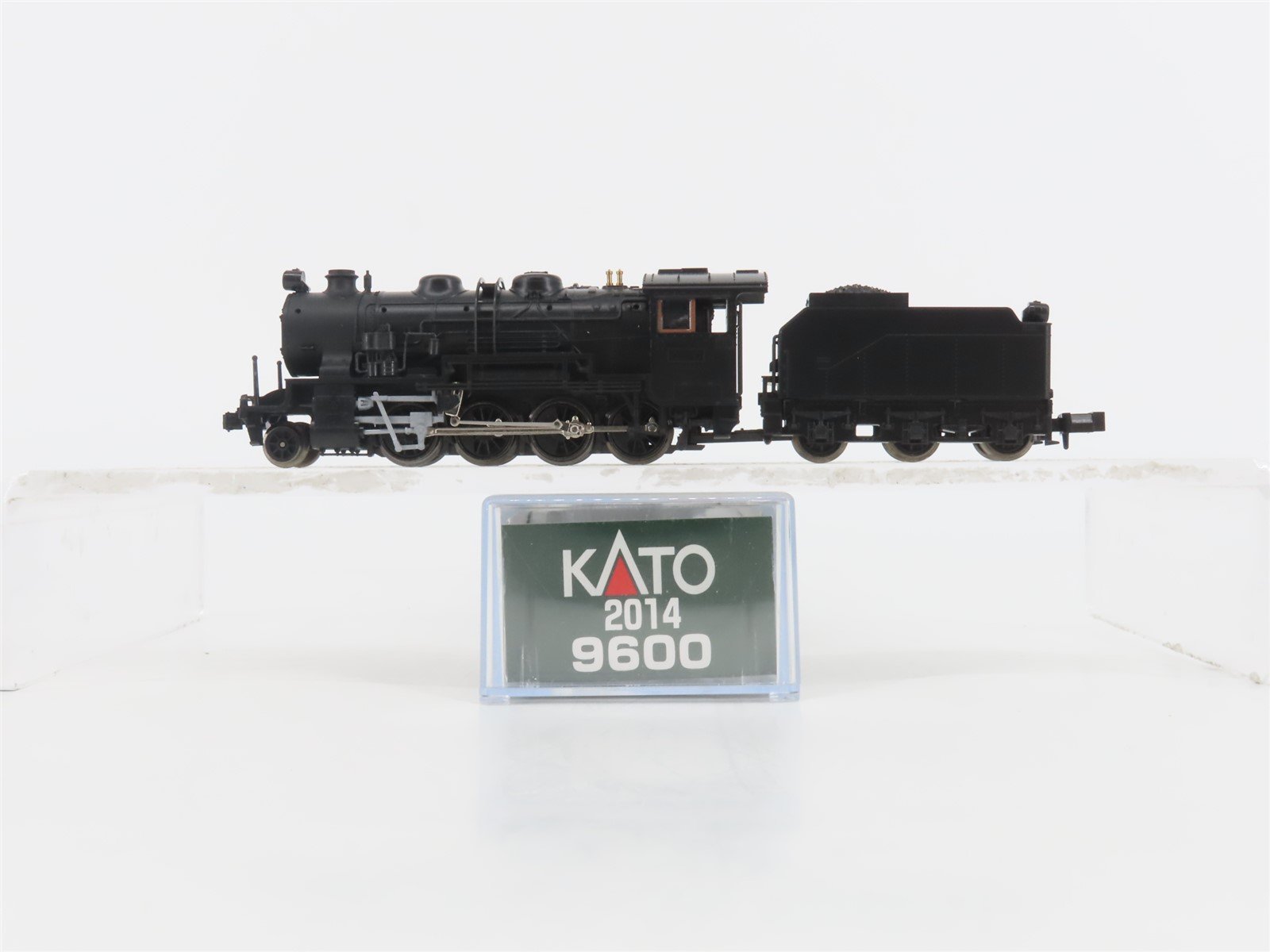 N Scale Kato 2014 Unlettered 2-8-0 9600 Steam Locomotive