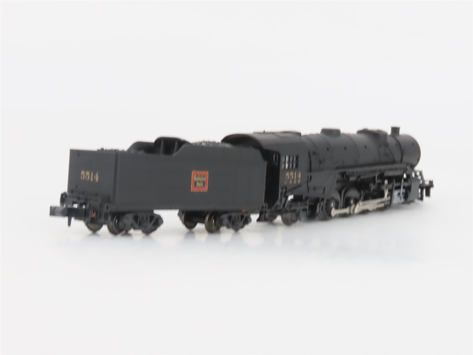 N Scale Kato 126-0106 CB&Q Burlington 2-8-2 Steam Locomotive #5514