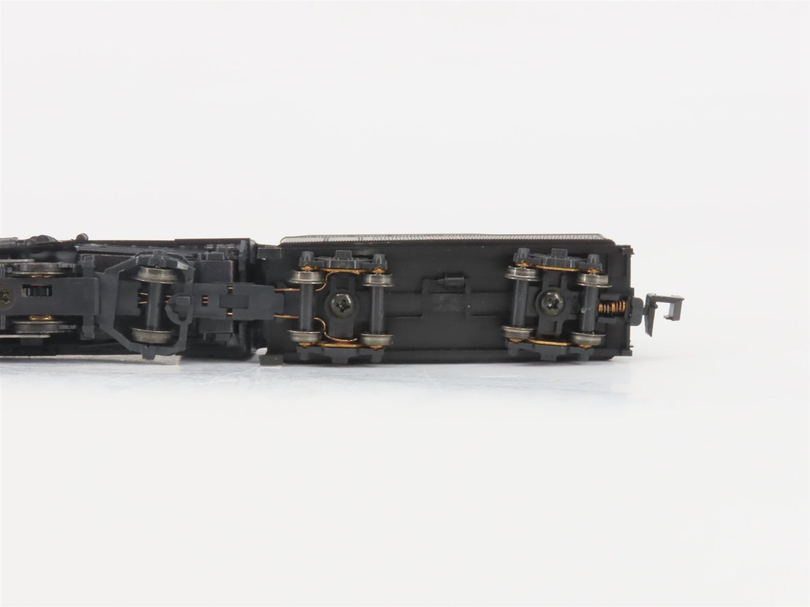 N Scale Kato 126-0106 CB&Q Burlington 2-8-2 Steam Locomotive #5514