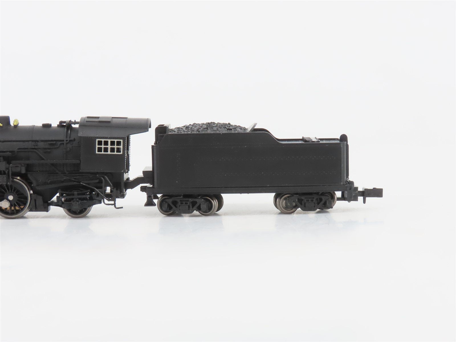 N Scale Model Power Undecorated 4-6-2 Steam Locomotive