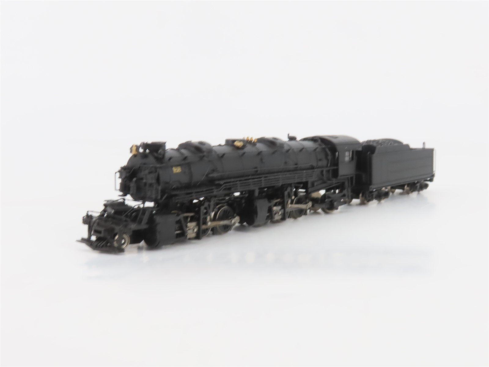 N Scale Bachmann 82651 Unlettered 2-6-6-2 Steam Locomotive