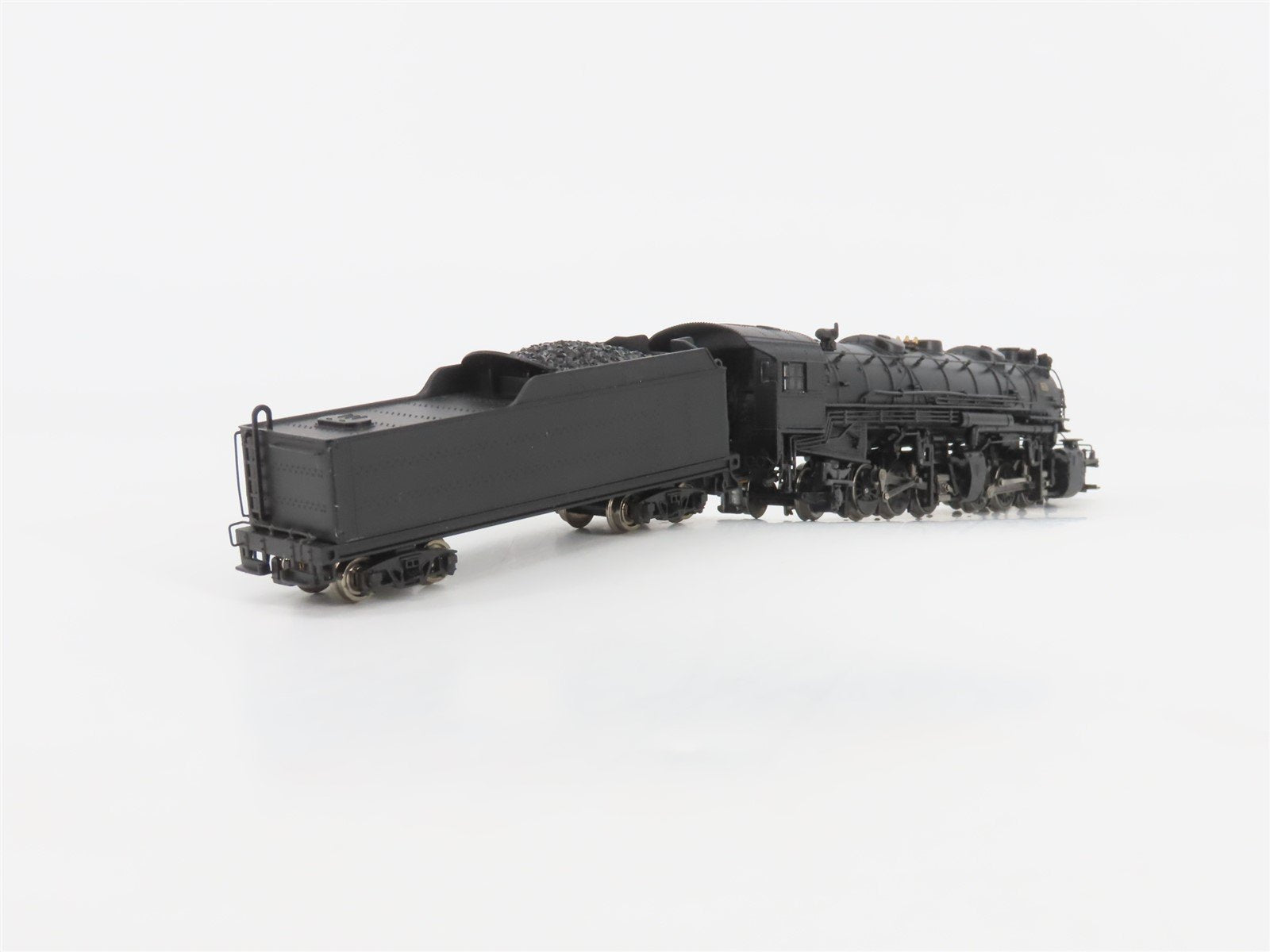 N Scale Bachmann 82651 Unlettered 2-6-6-2 Steam Locomotive