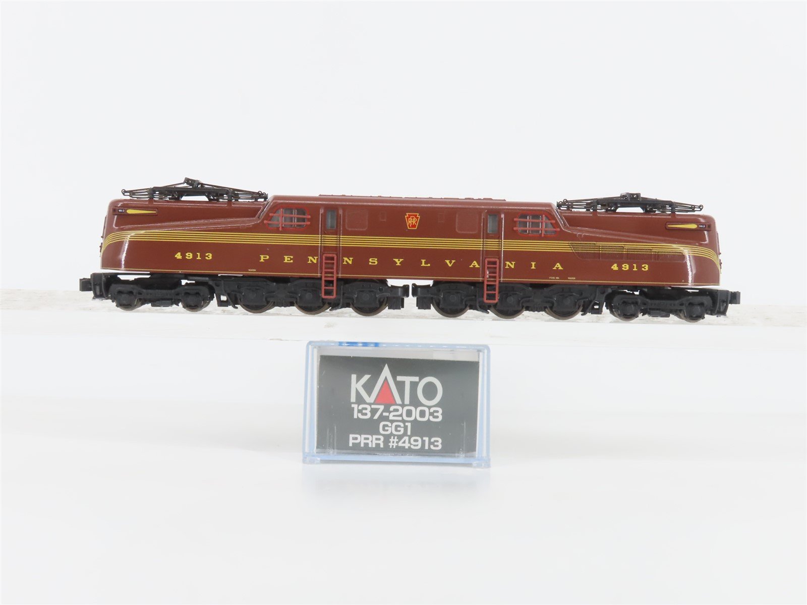 N Scale Kato 137-2003 PRR Pennsylvania GG1 Electric Locomotive #4913