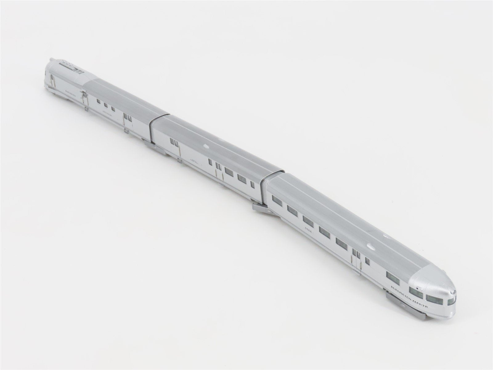 N Scale Con-Cor CBQ Burlington Pioneer Zephyr Diesel Passenger Set #9900