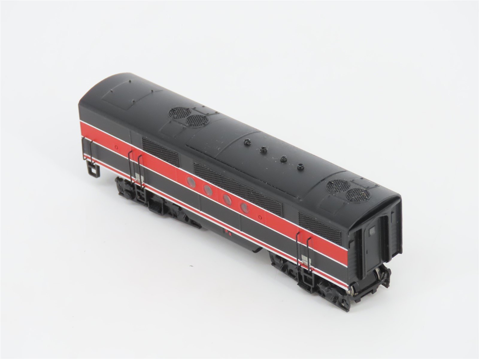 N Scale Intermountain RI Rock Island FTB Diesel Locomotive #73