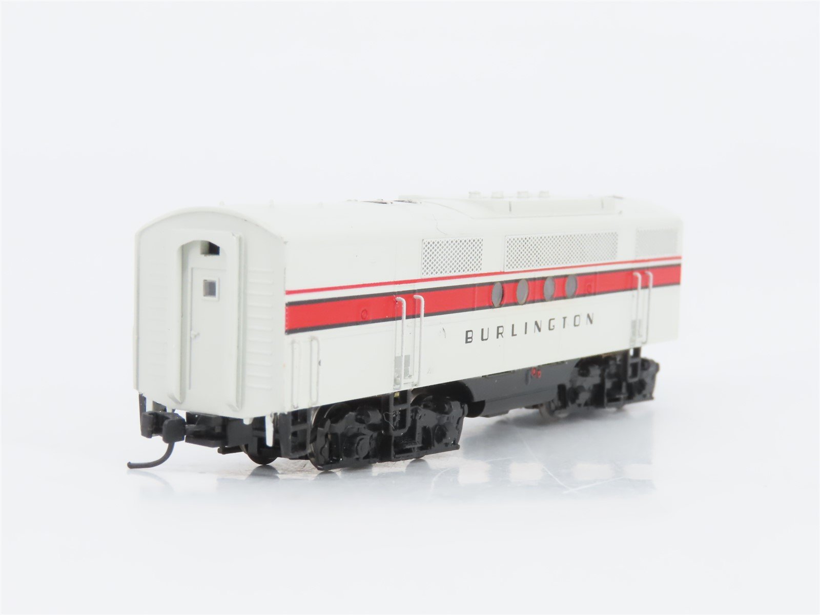N Scale Intermountain CBQ Burlington FT A/B Diesel Locomotive Set