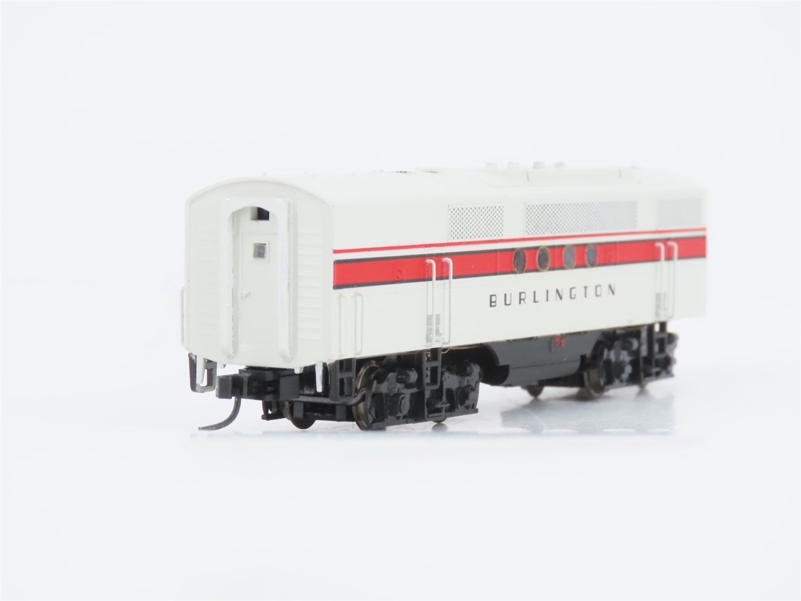 N Scale Intermountain CBQ Burlington FT A/B Diesel Locomotive Set