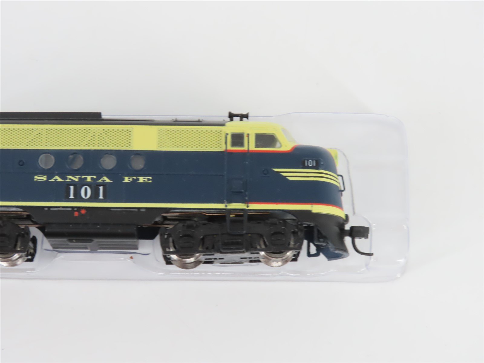N Scale Intermountain ATSF Santa Fe FT A/B Diesel Locomotive Set