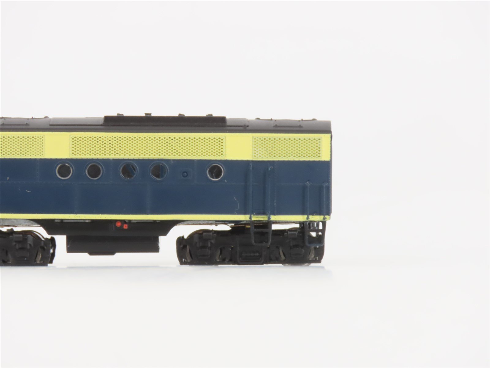 N Scale Intermountain ATSF Santa Fe FT A/B Diesel Locomotive Set
