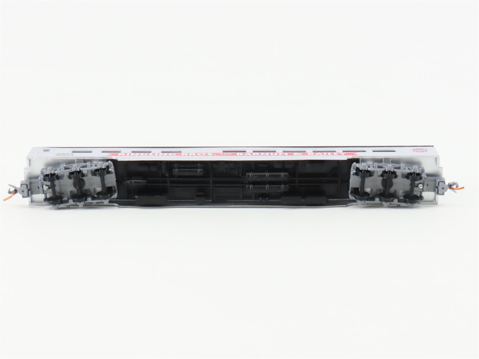 N Scale Micro-Trains Con-Cor 98500604 Ringling Bros Dining Passenger #60012