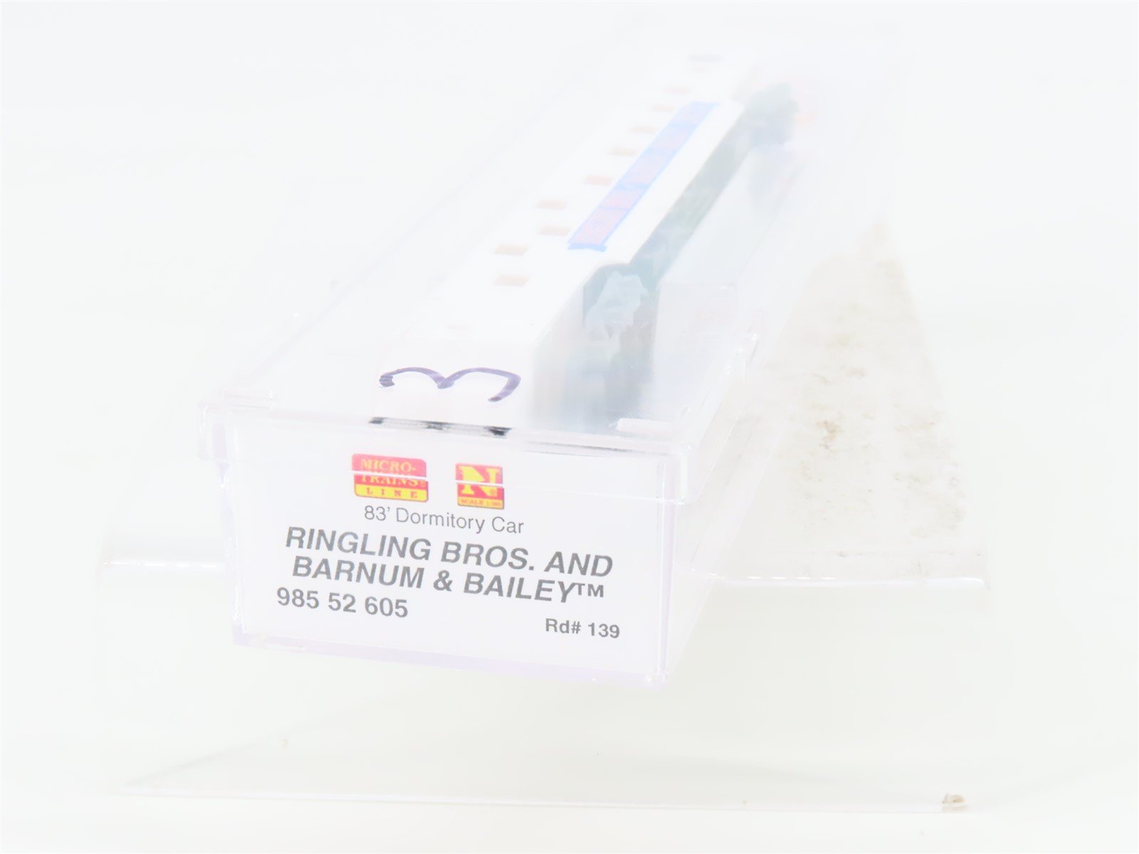 N Micro-Trains Con-Cor 98552605 Ringling Bros Barnum & Bailey 83' Passenger #139