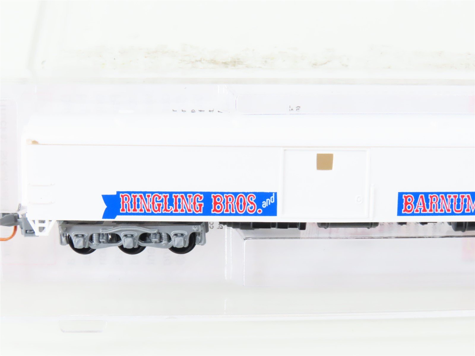 N Micro-Trains MTL Con-Cor 98553606 Ringling Bros Barnum & Bailey Passenger #134