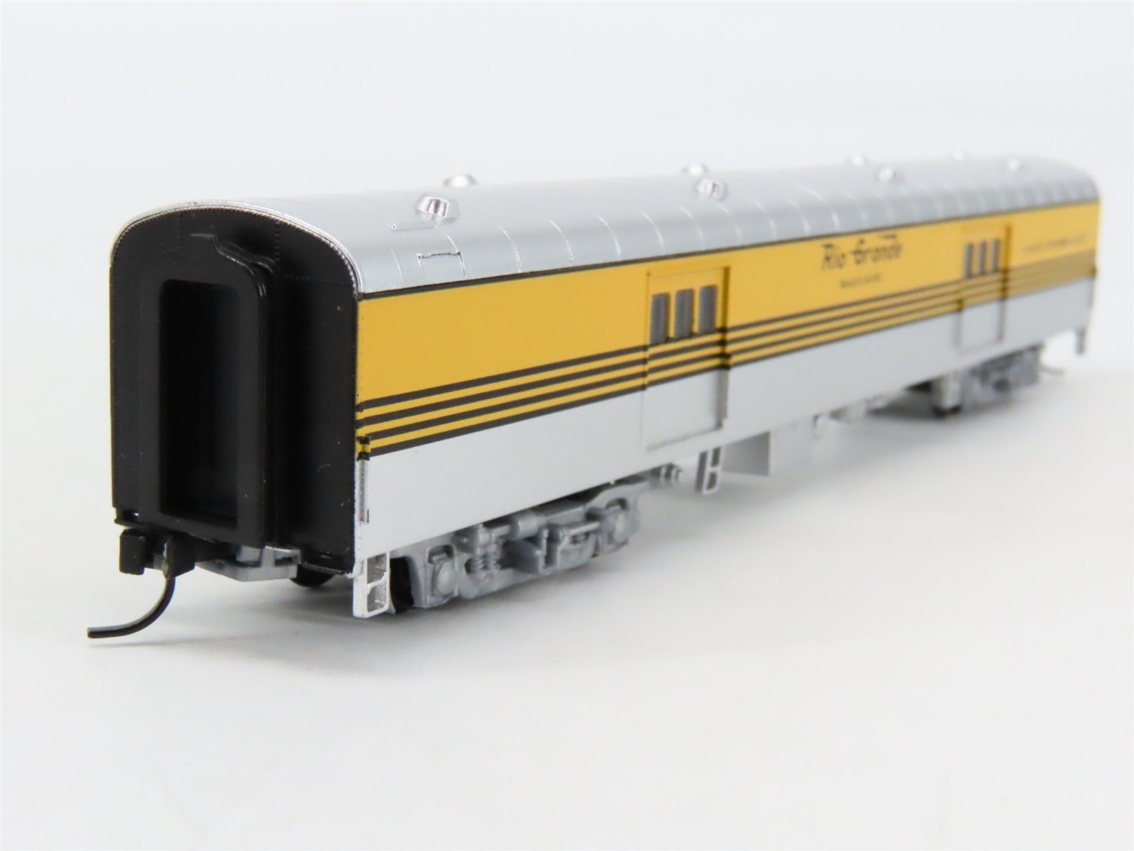 N Scale Walthers D&RGW Rio Grande Railway Express Agency Baggage Passenger Car