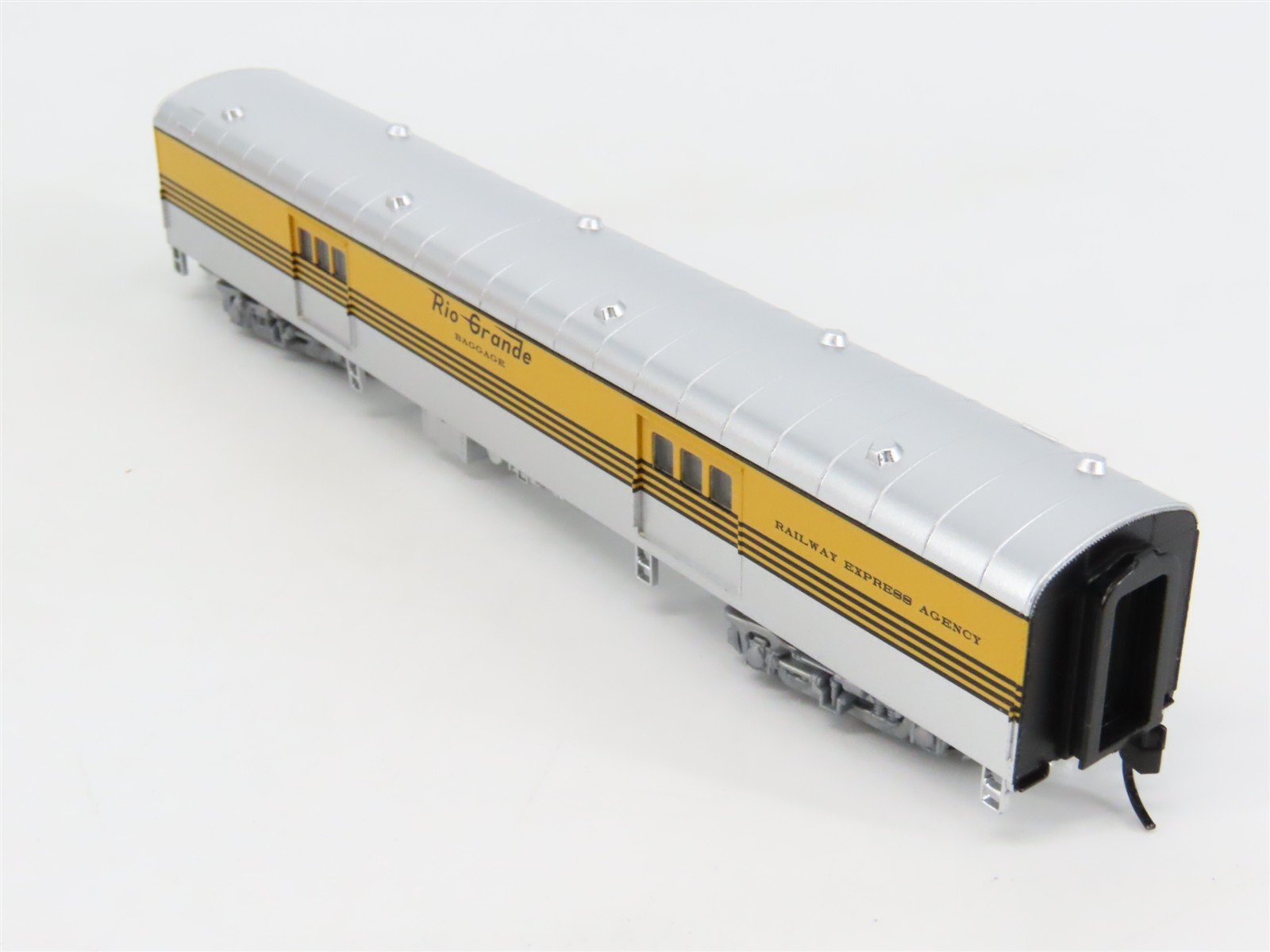 N Scale Walthers D&RGW Rio Grande Railway Express Agency Baggage Passenger Car