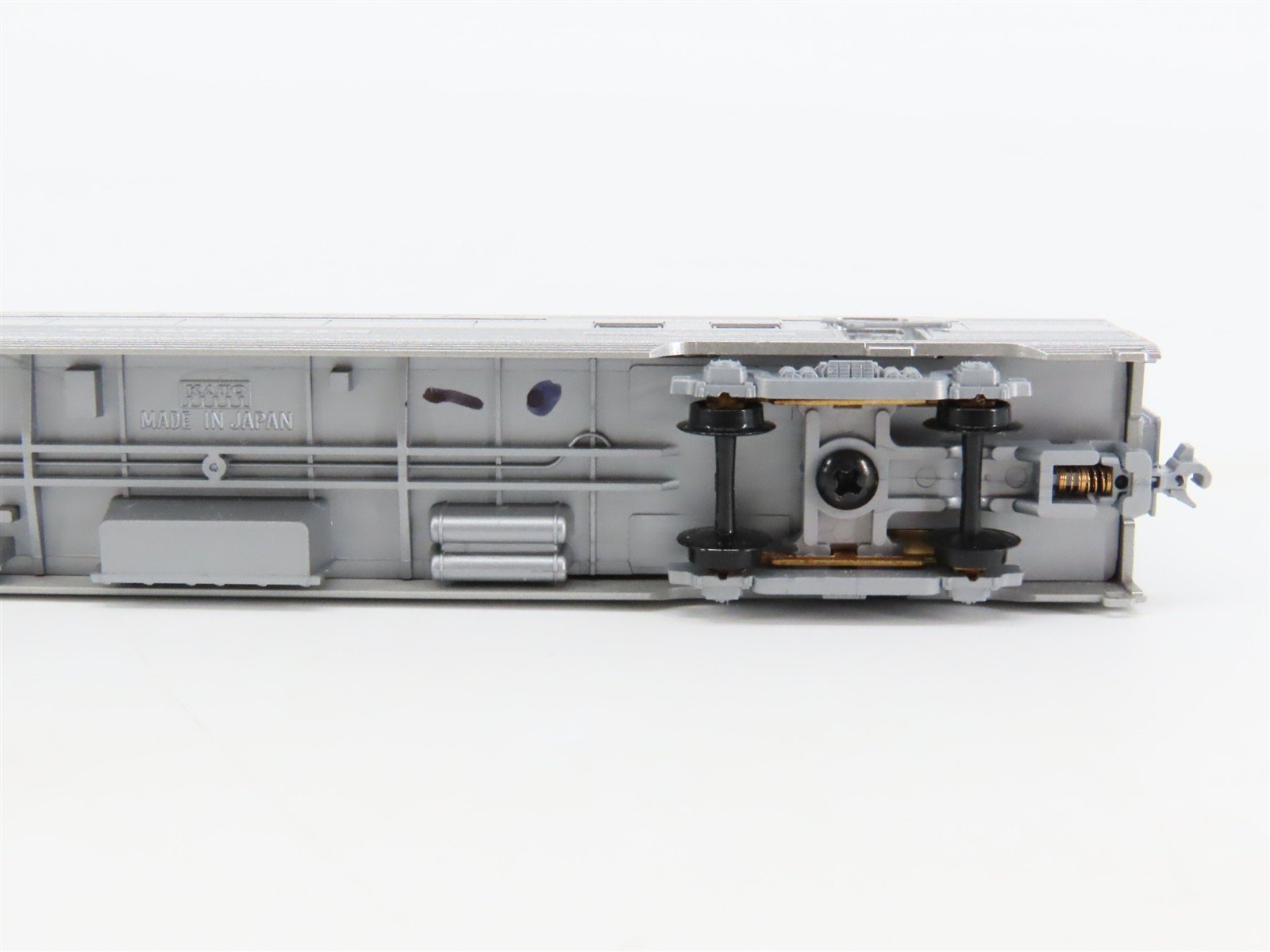 N Scale KATO CB&Q Burlington Route RPO Passenger Car 