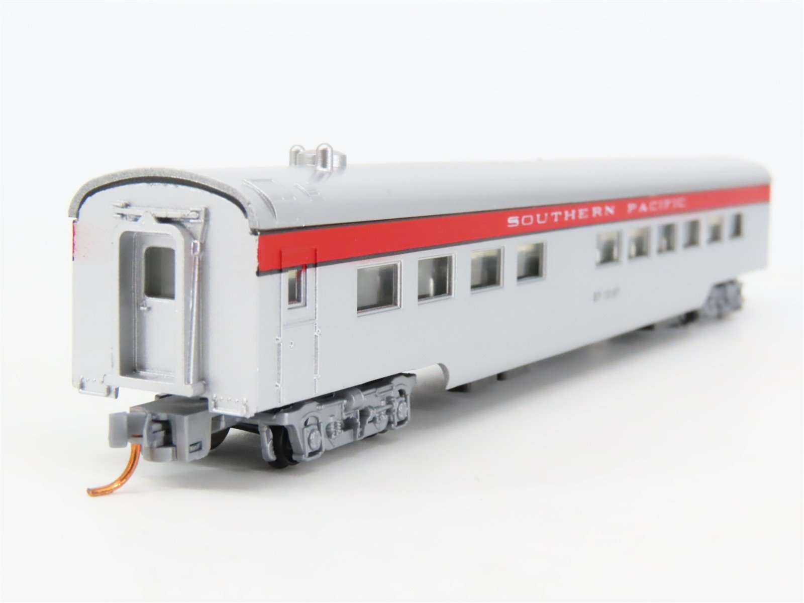 N Scale Con-Cor SP Southern Pacific Diner Passenger Car #10187