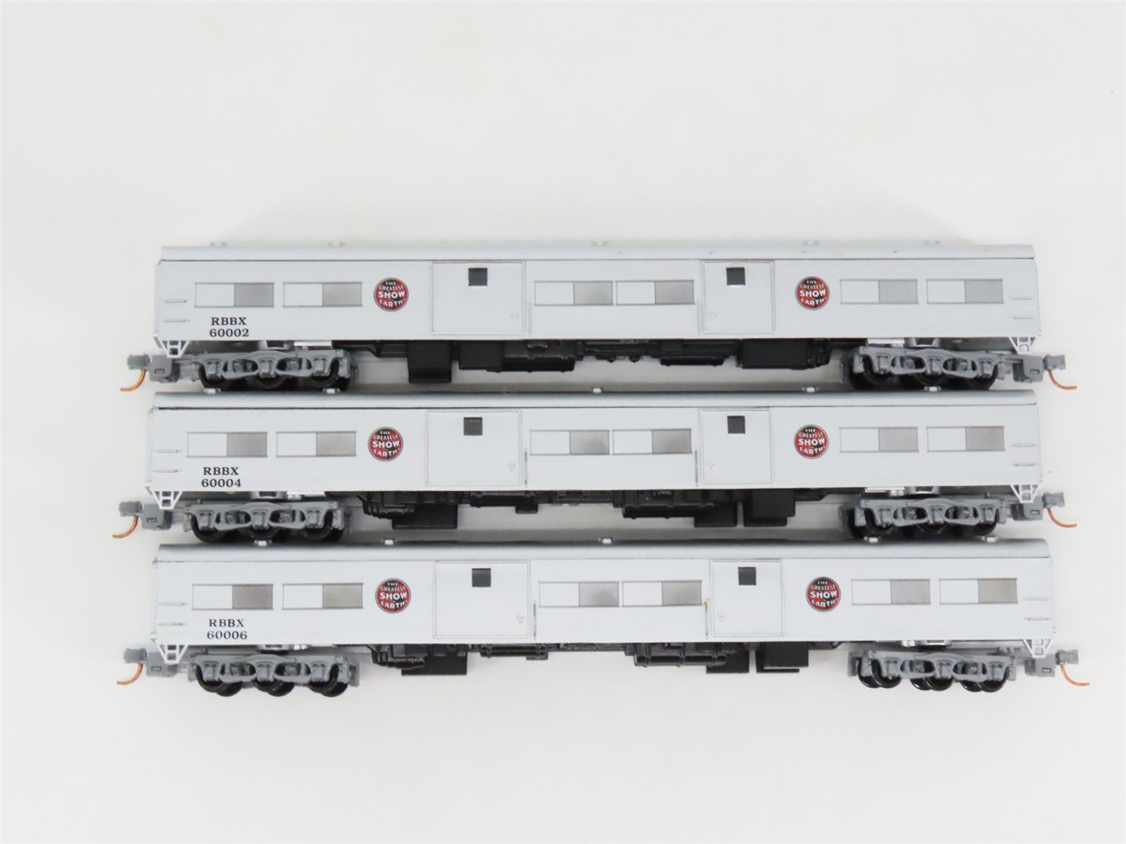 SET of 3 N Micro-Trains Con-Cor RBBX Ringling Bros & Barnum & Bailey Passengers