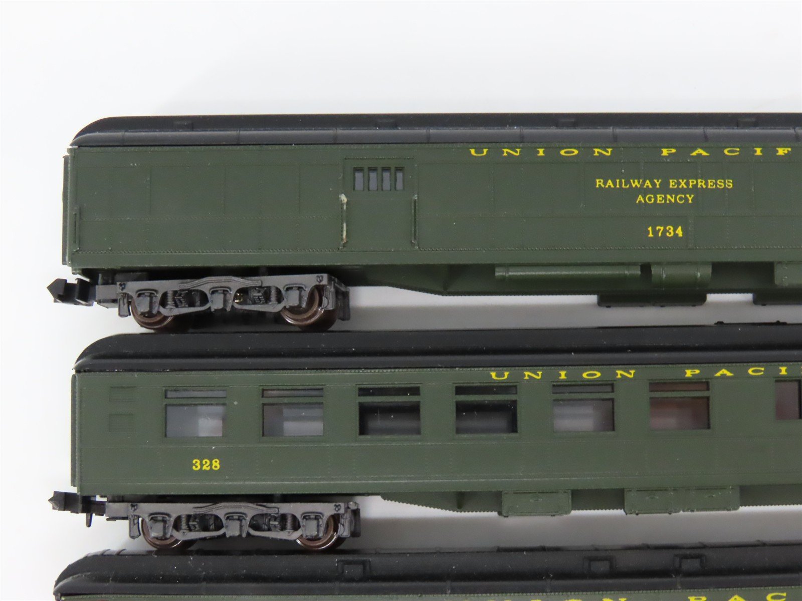 LOT of 10 N Scale Rivarossi, Con-Cor UP 