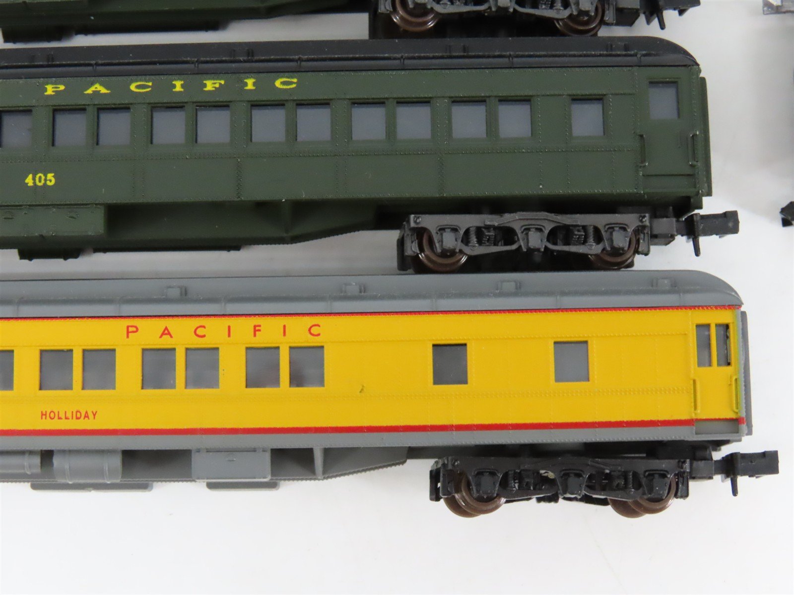 LOT of 10 N Scale Rivarossi, Con-Cor UP 