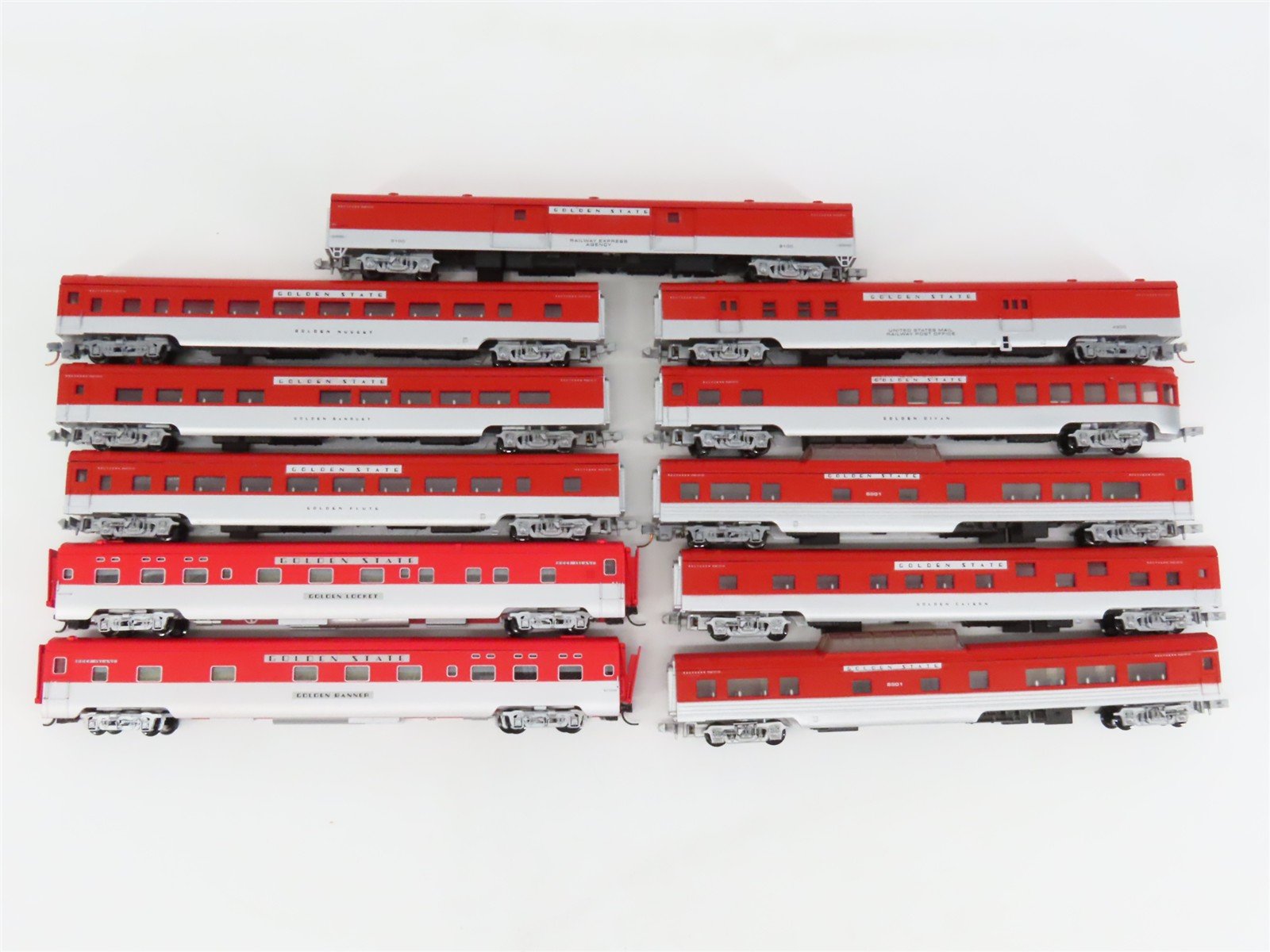 N Scale Con-Cor, Micro-Trains MTL RI "Golden State Limited" 11-Car Passenger Set