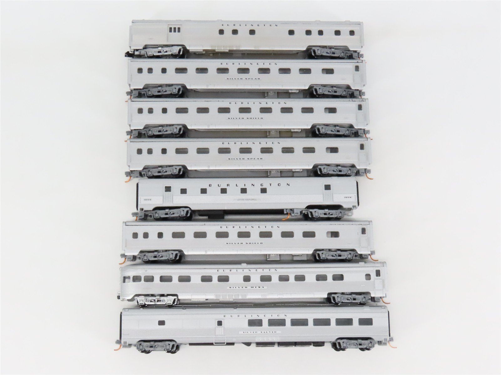 N Micro-Trains MTL CB&Q Burlington Route "American Royal" 8-Car Passenger Set