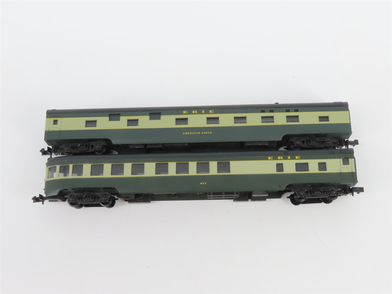 N Scale Con-Cor Roundhouse ERIE Railroad 10-Car Passenger Set
