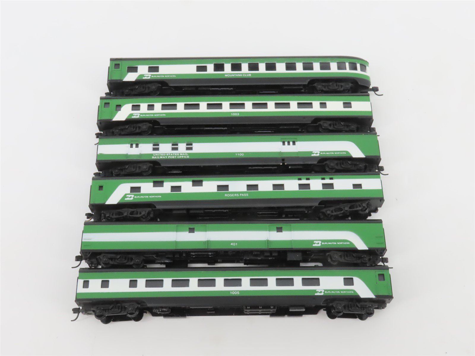 N Scale Con-Cor BN Burlington Northern 6-Car Passenger Set