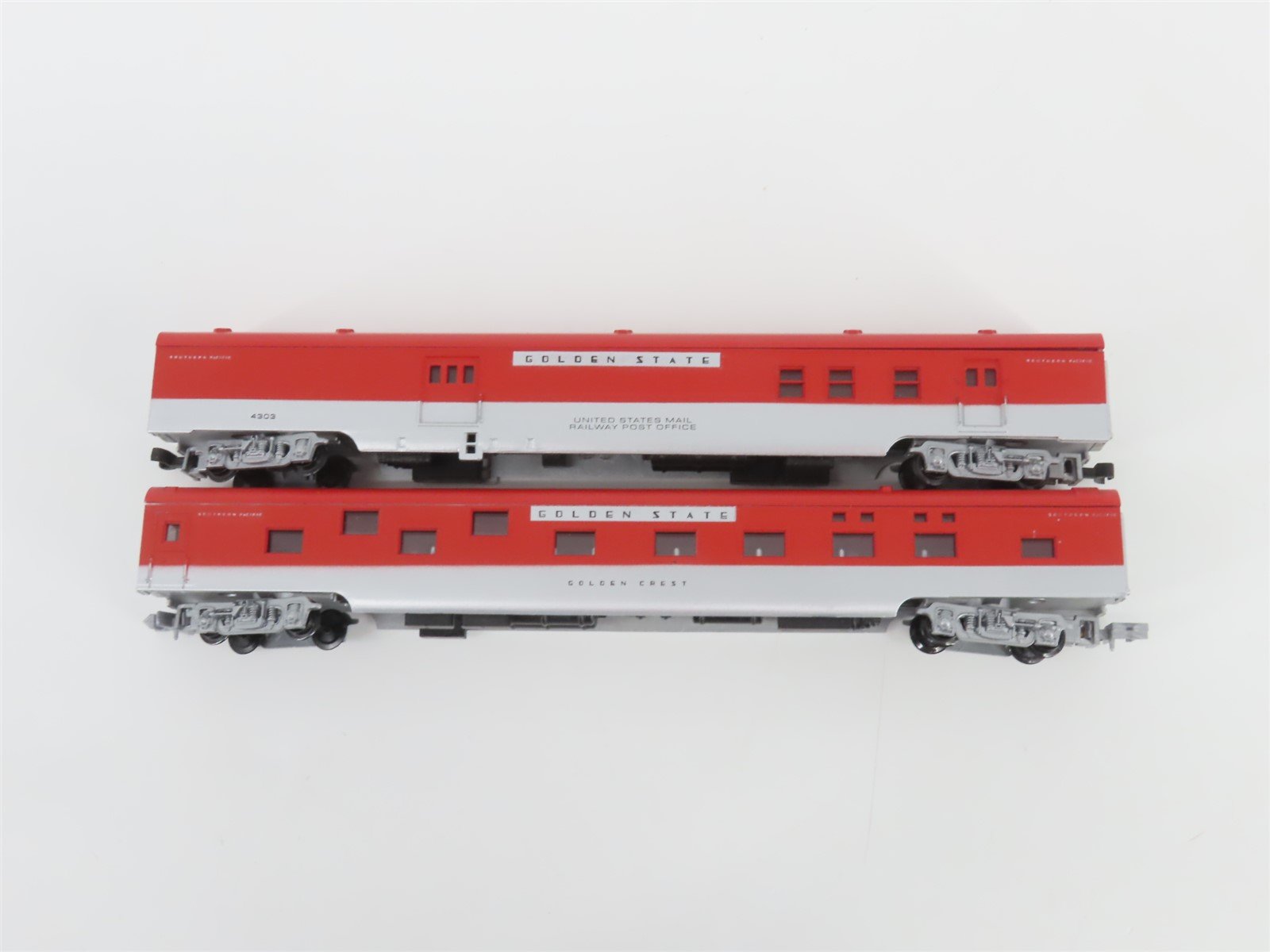 N Scale Con-Cor Golden State 6-Car Passenger Set
