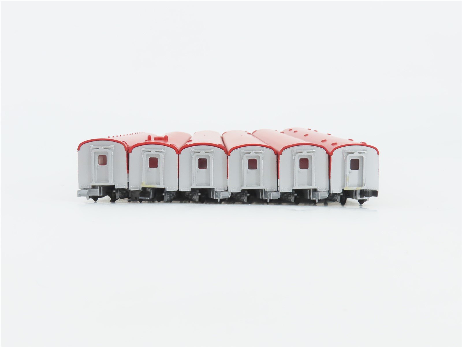 N Scale Con-Cor Golden State 6-Car Passenger Set