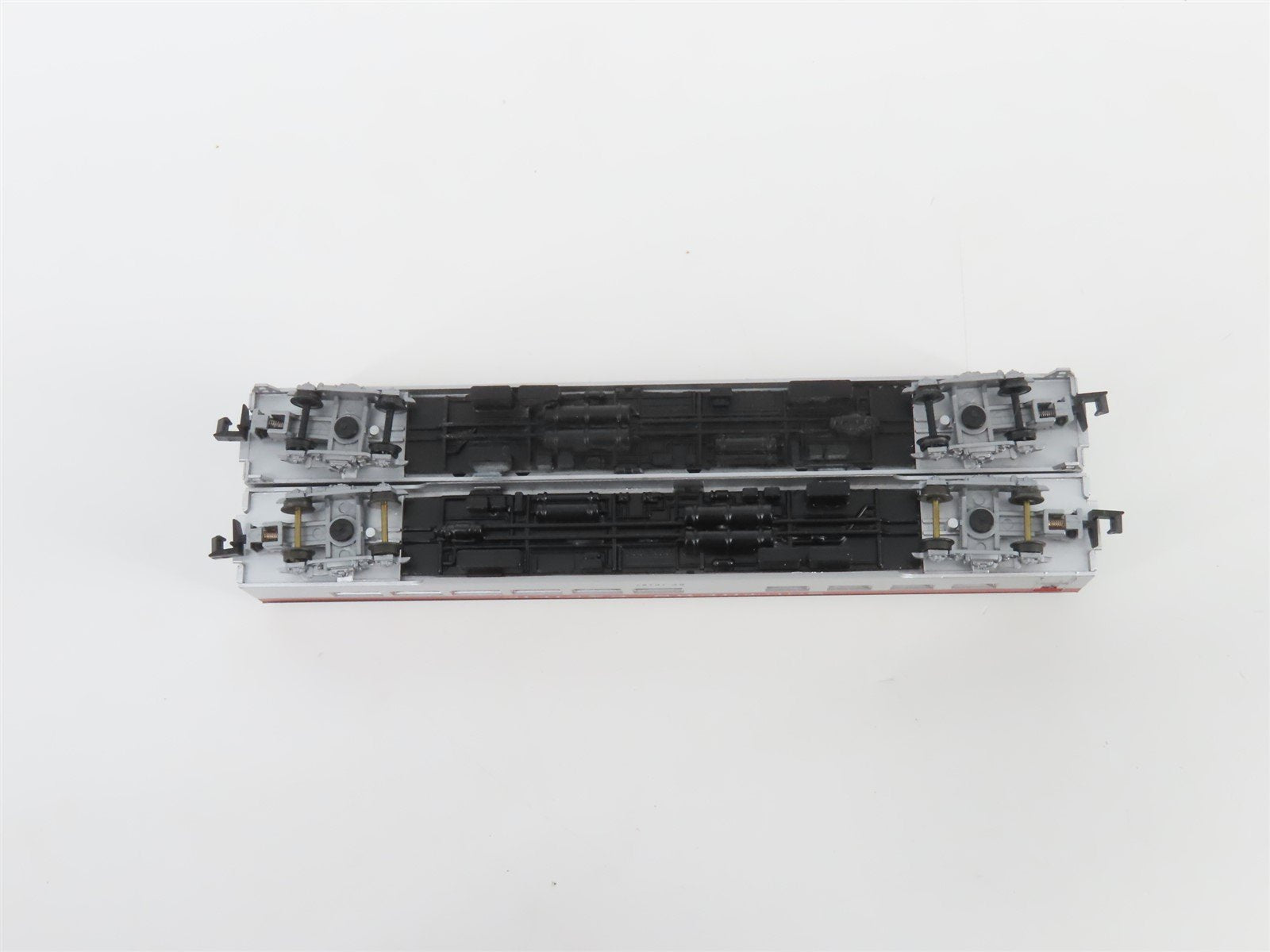 LOT of 2 N Scale Con-Cor SP Southern Pacific Passenger Cars