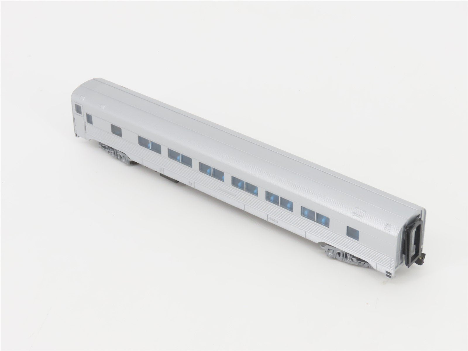 LOT of 2 N Scale Con-Cor Silver Painted, Unlettered Passenger Cars
