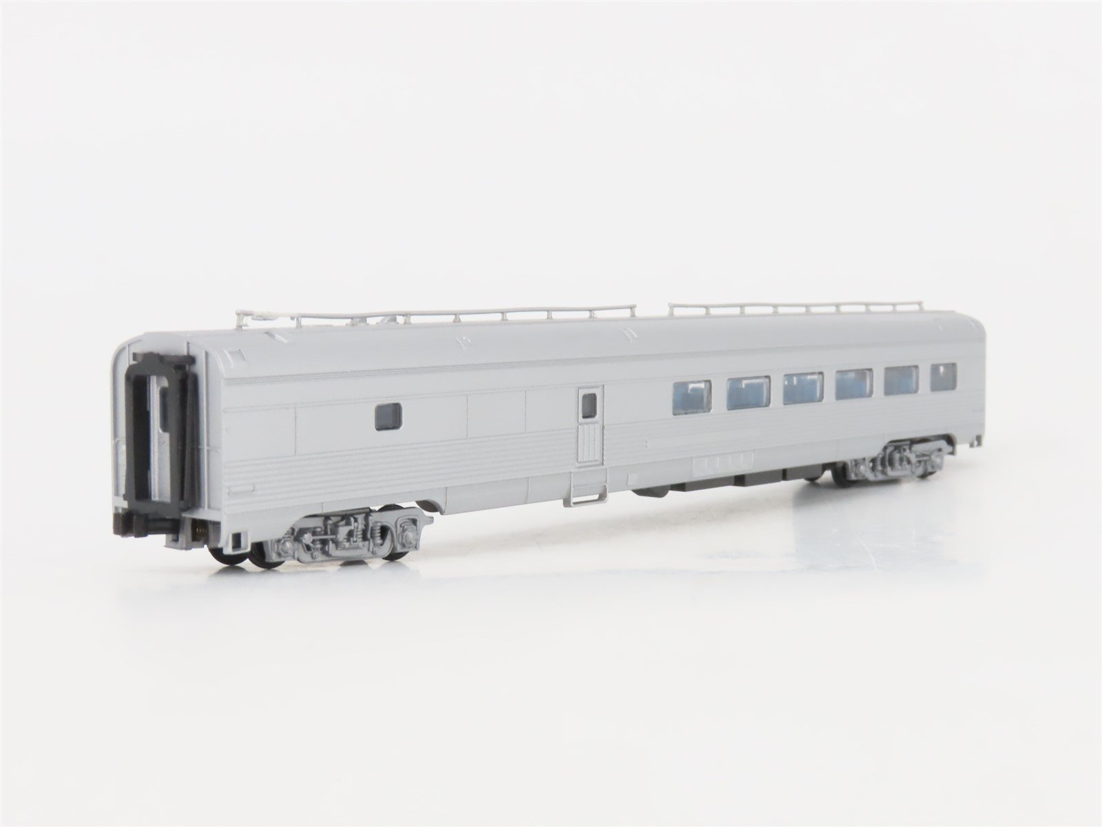 LOT of 2 N Scale Con-Cor Silver Painted, Unlettered Passenger Cars