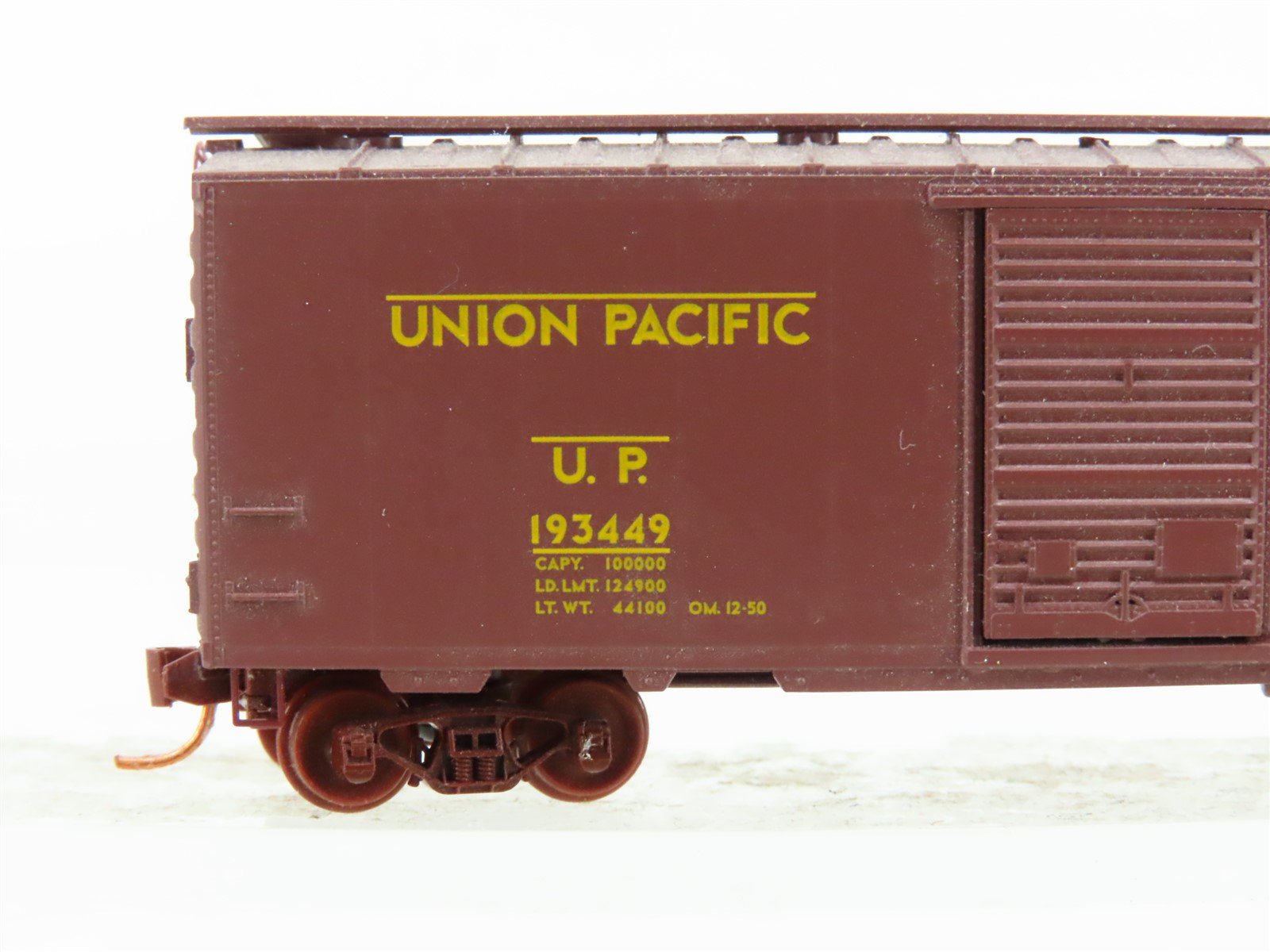 N Scale Micro-Trains MTL UP Union Pacific 40' Boxcar #193449 w/ Load