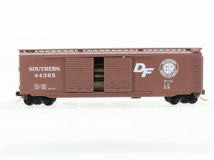 N Scale Micro-Trains MTL Southern 50' Boxcar #44365 w/ Load