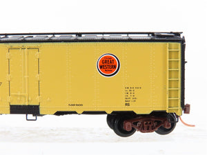 N Scale Micro-Trains URTX Chicago Great Western Reefer Car #11614