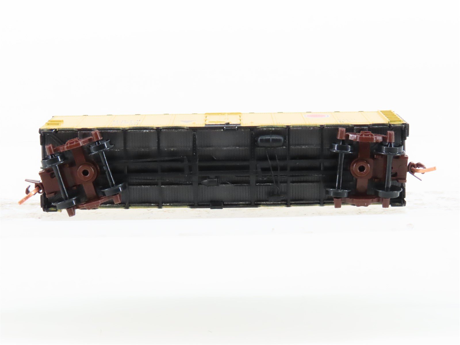 N Scale Micro-Trains URTX Chicago Great Western Reefer Car #11614