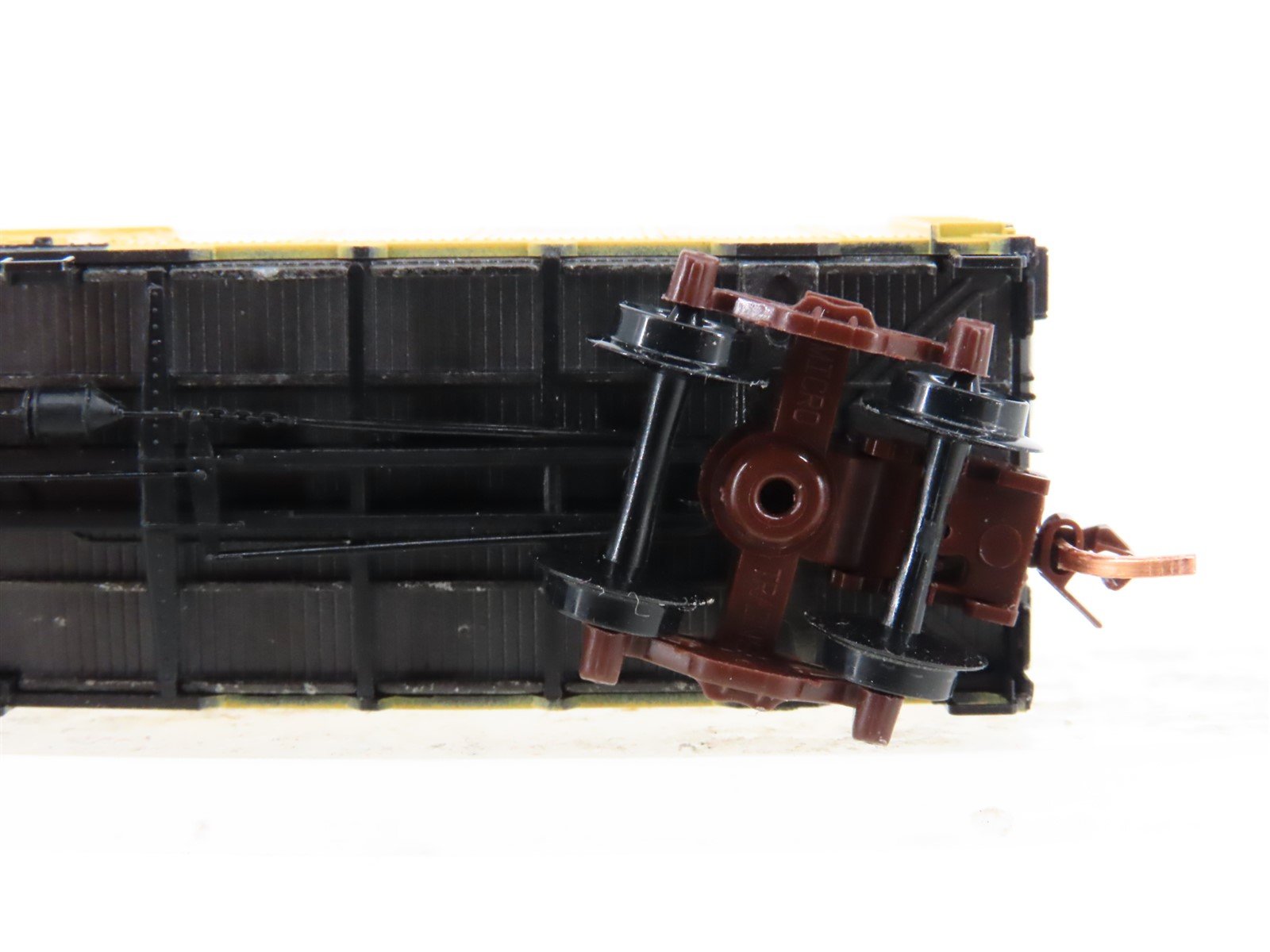 N Scale Micro-Trains URTX Chicago Great Western Reefer Car #11614