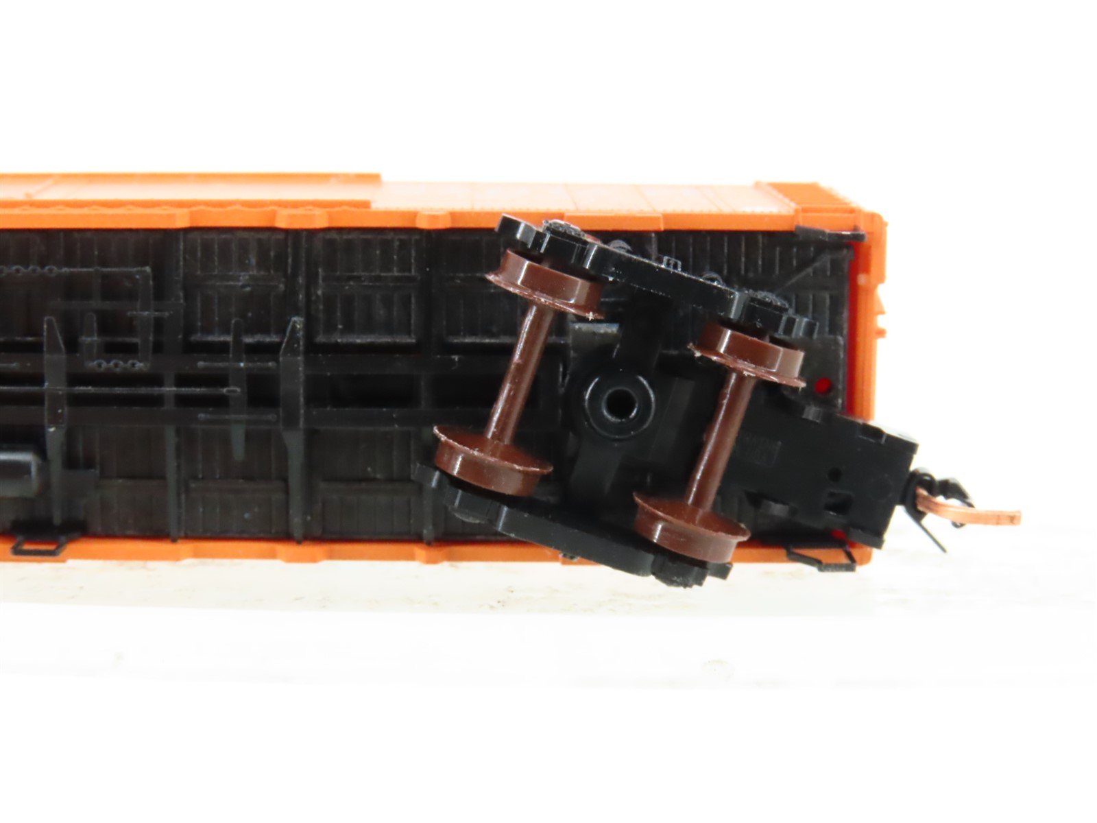 N Scale Micro-Trains MTL SFRD Santa Fe 51' Reefer Car #5033