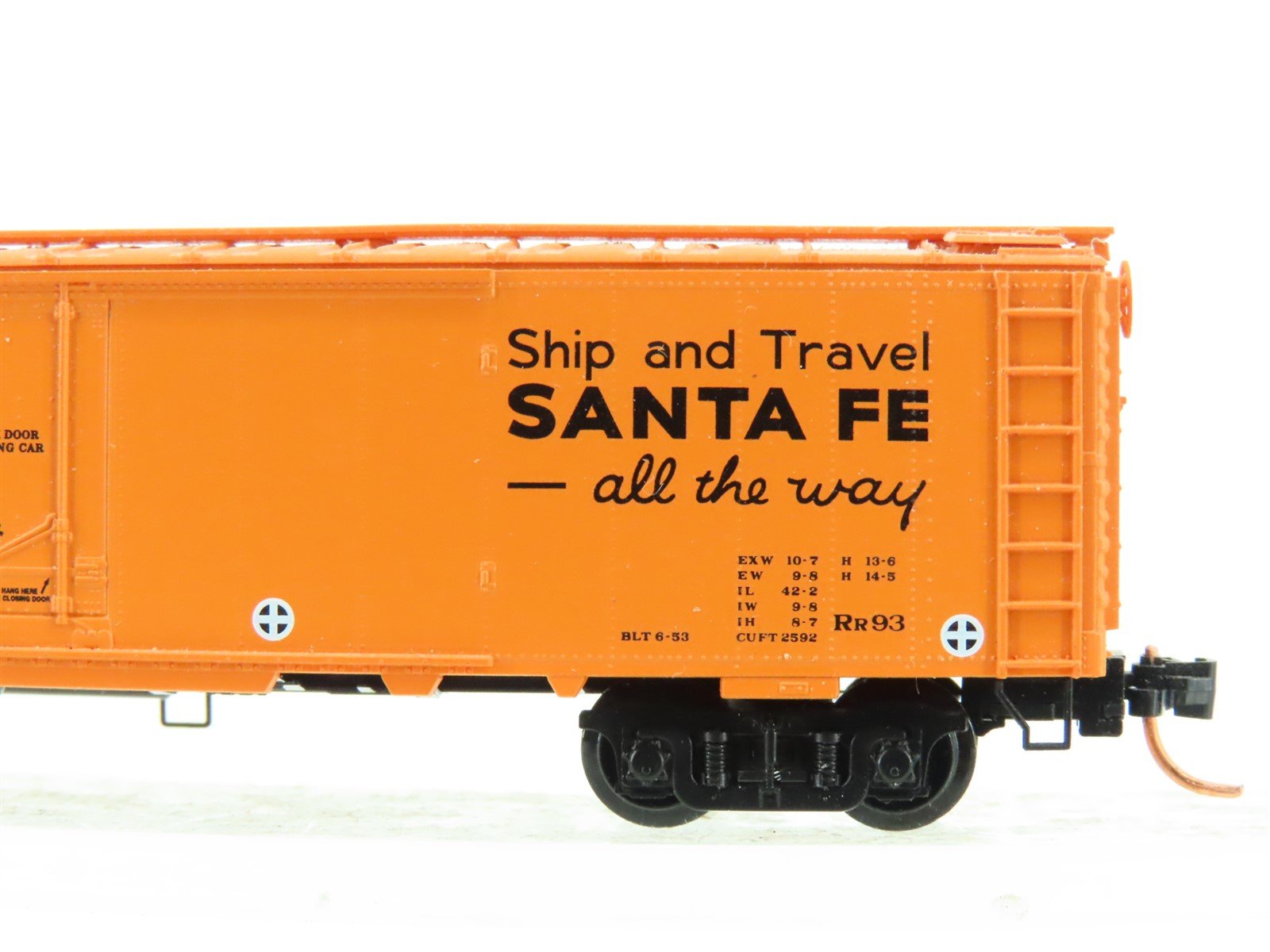N Scale Micro-Trains MTL SFRD Santa Fe 51' Reefer Car #5033