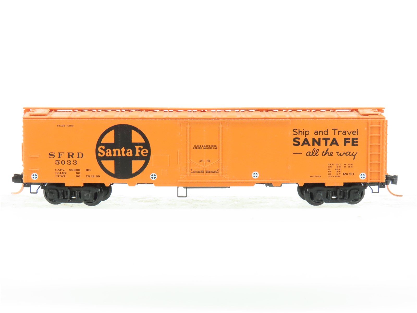 N Scale Micro-Trains MTL SFRD Santa Fe 51' Reefer Car #5033