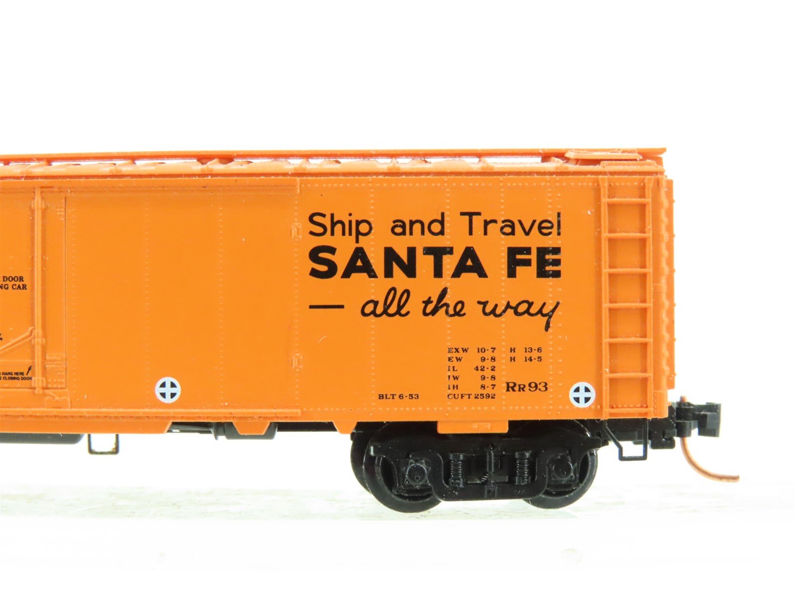 N Scale Micro-Trains MTL SFRD Santa Fe 51' Reefer Car #5033