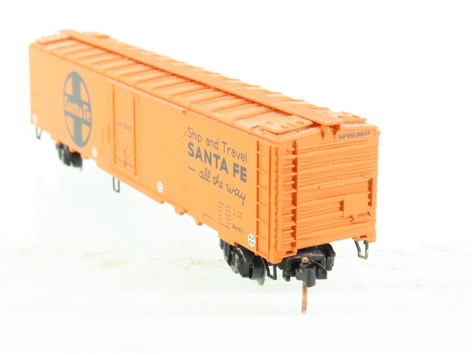 N Scale Micro-Trains MTL SFRD Santa Fe 51' Reefer Car #5033