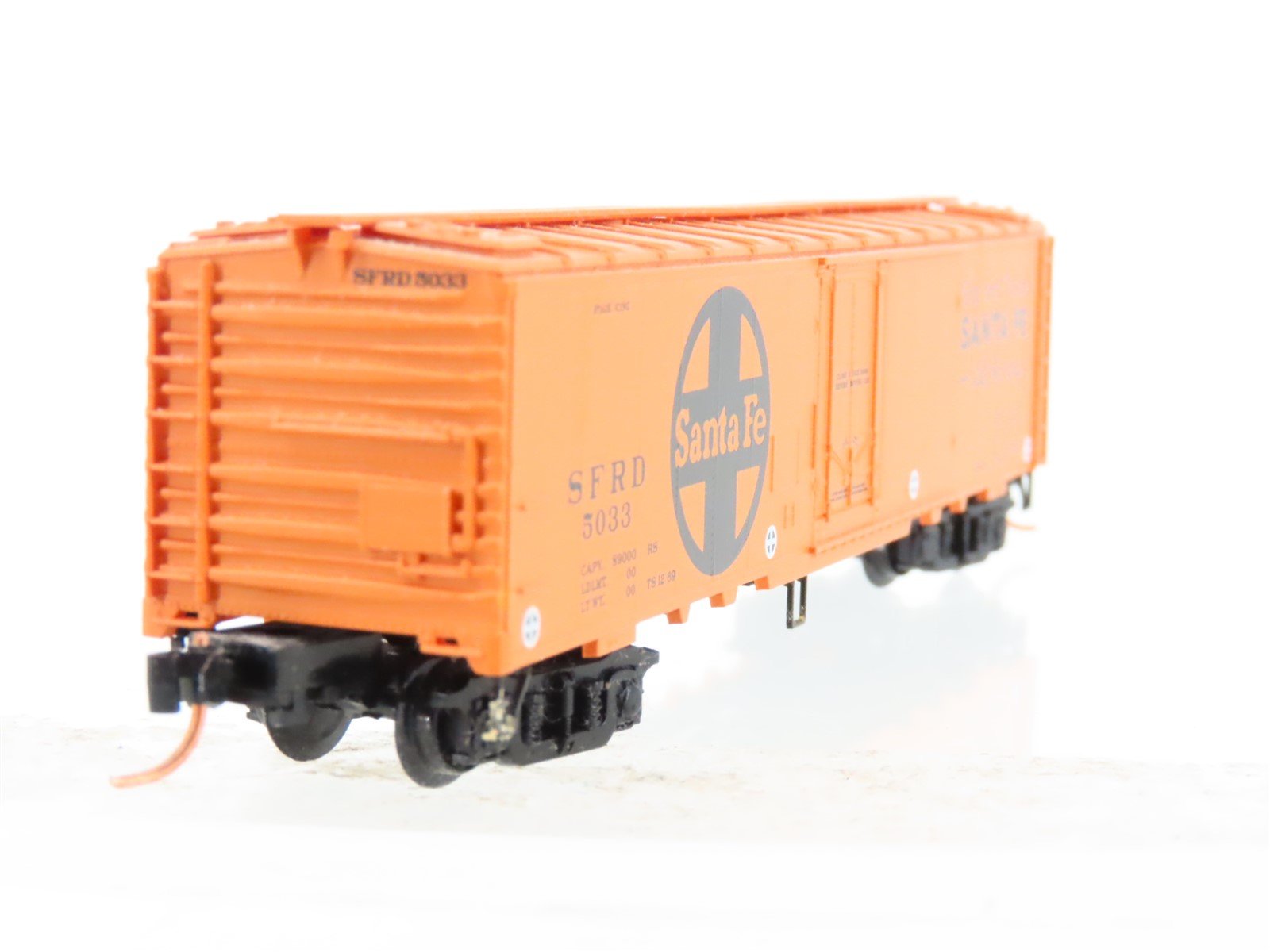 N Scale Micro-Trains MTL SFRD Santa Fe 51' Reefer Car #5033