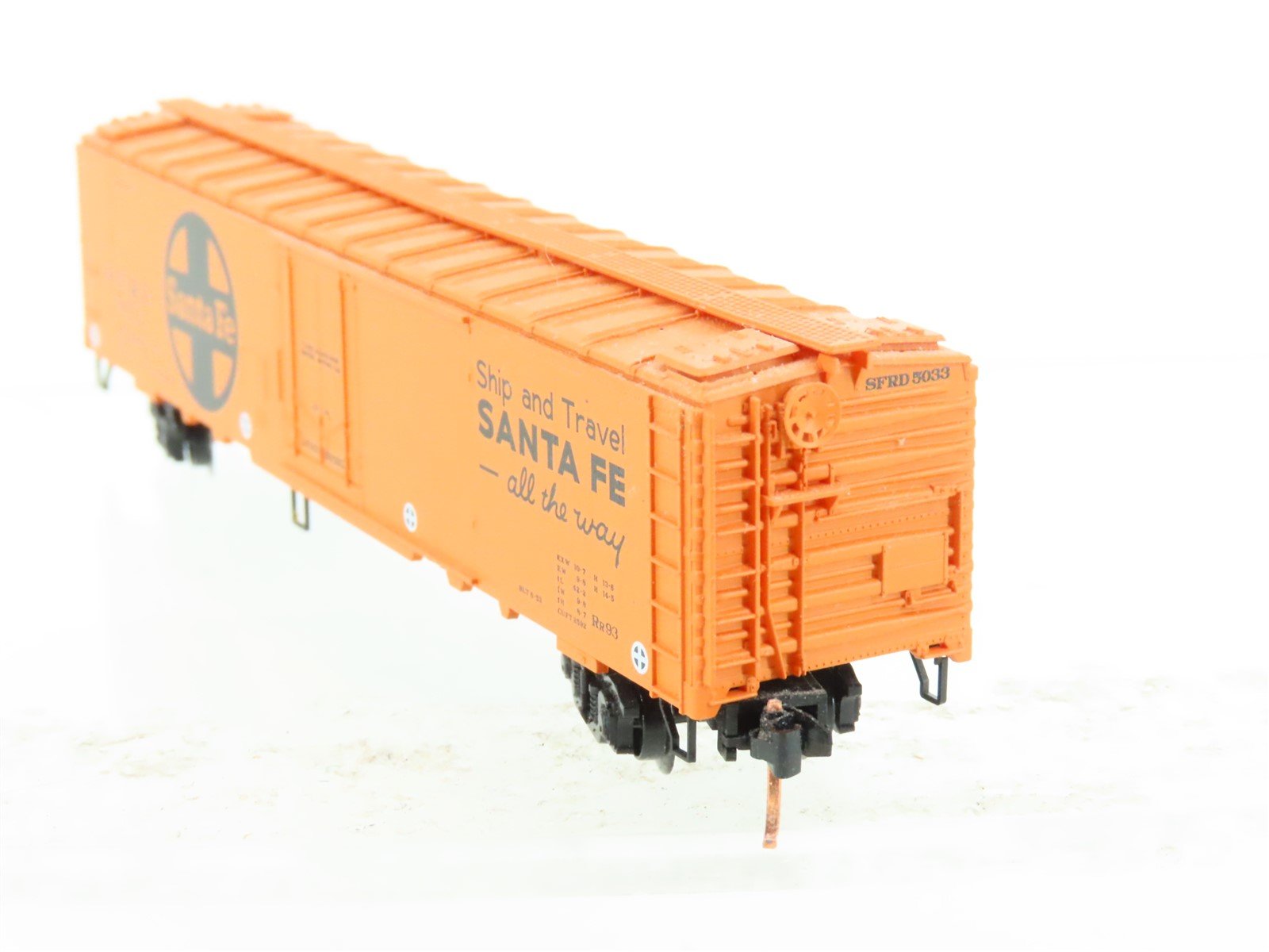 N Scale Micro-Trains MTL SFRD Santa Fe 51' Reefer Car #5033