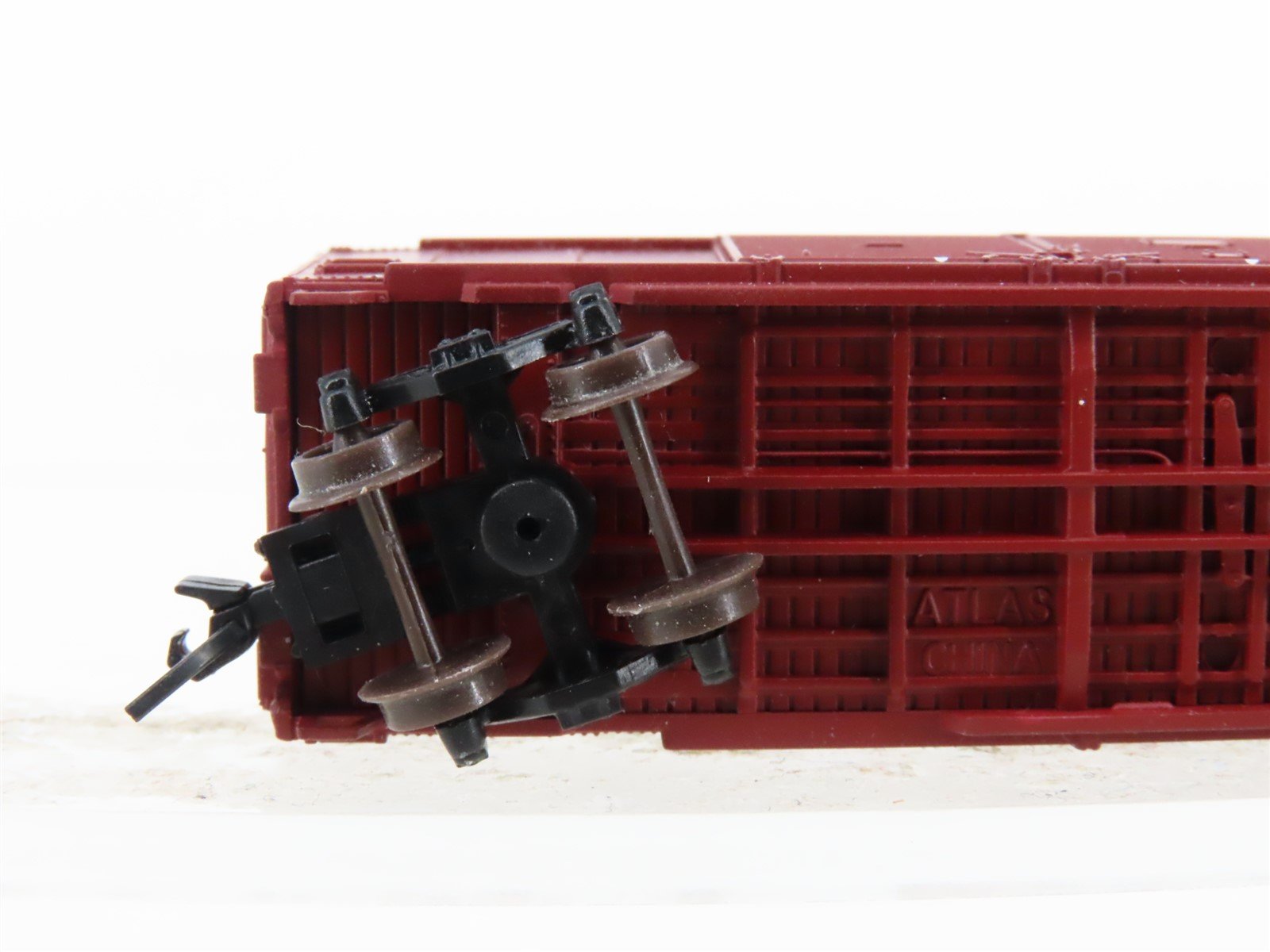 N Scale Atlas CP Canadian Pacific 40' Double Door Boxcar #297518