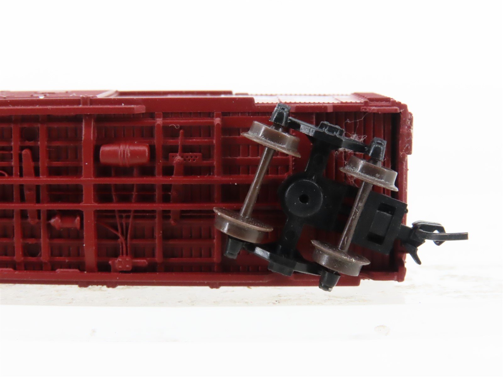 N Scale Atlas CP Canadian Pacific 40' Double Door Boxcar #297518