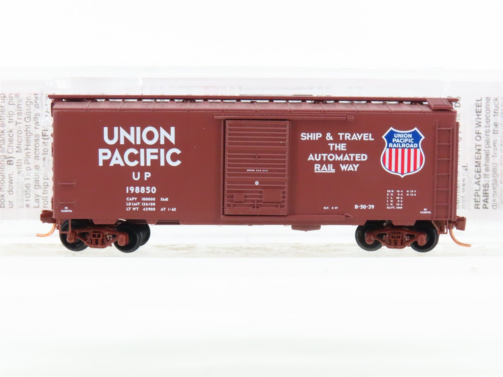 N Scale Micro-Trains MTL 02000710 UP Union Pacific 40' Standard Boxcar #198850