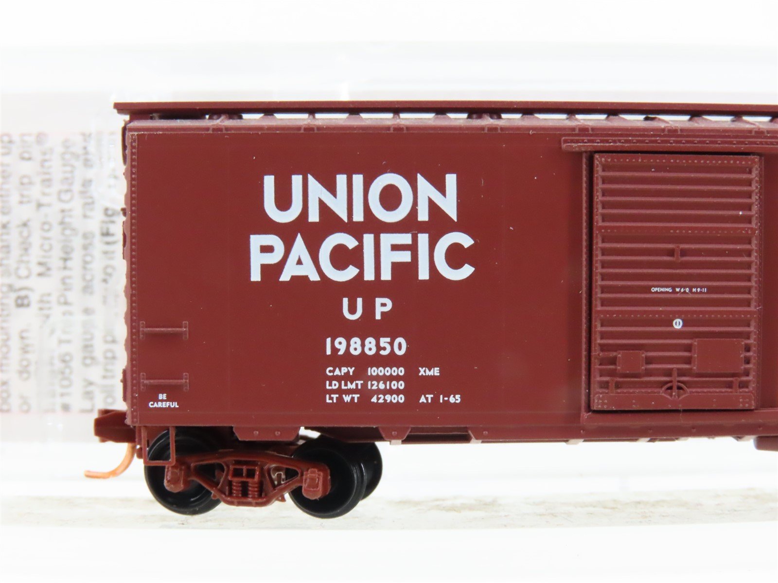 N Scale Micro-Trains MTL 02000710 UP Union Pacific 40' Standard Boxcar #198850
