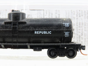 N Scale Micro-Trains MTL 06500600 GATX Leasing 39' Single Dome Tankcar #8556